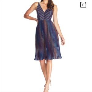 NWT Dress the Population “Haley” dress